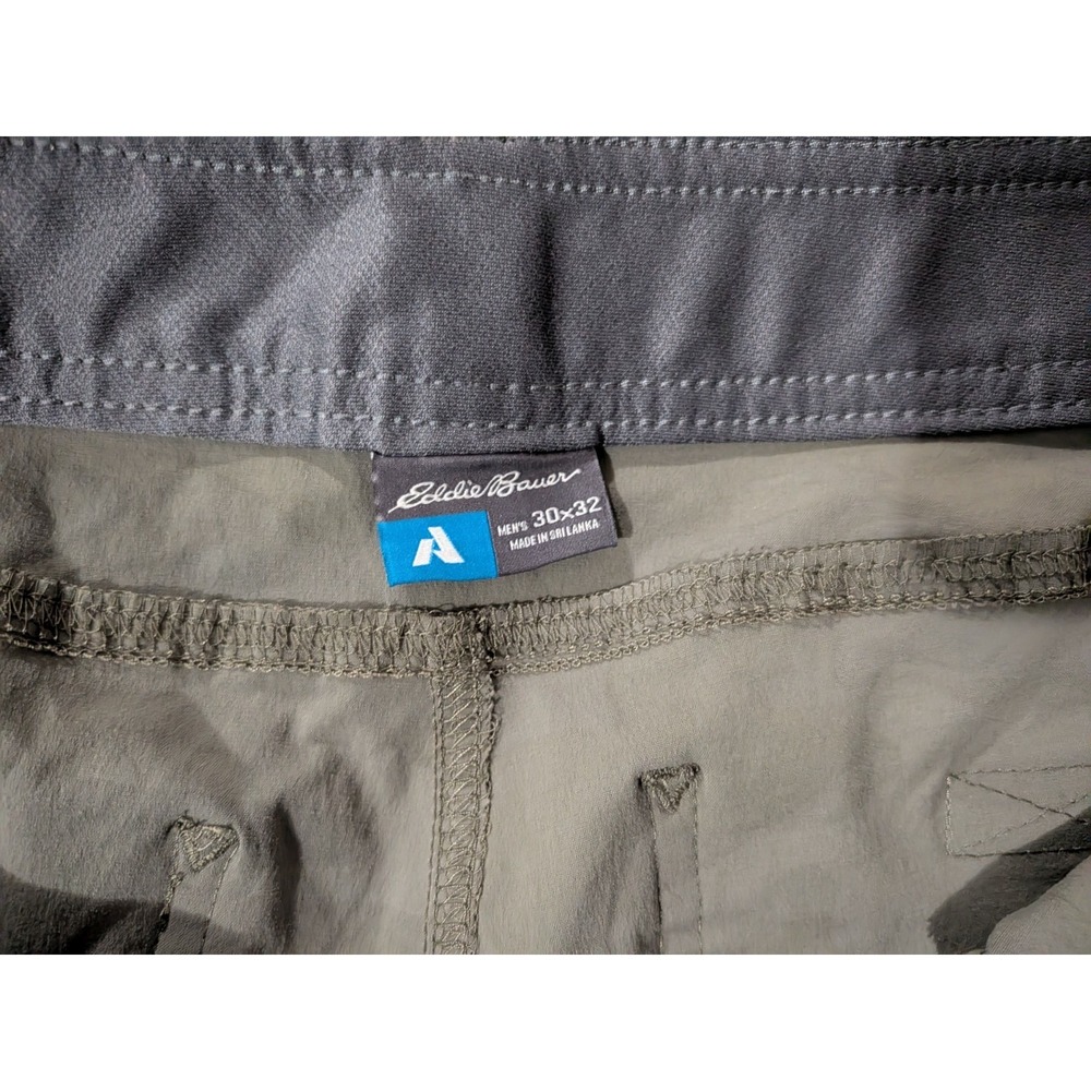 Eddie Bauer First Ascent Guide Pro Pants Mens 30x32 Camo Hiking Outdoor Cargo - Picture 4 of 5